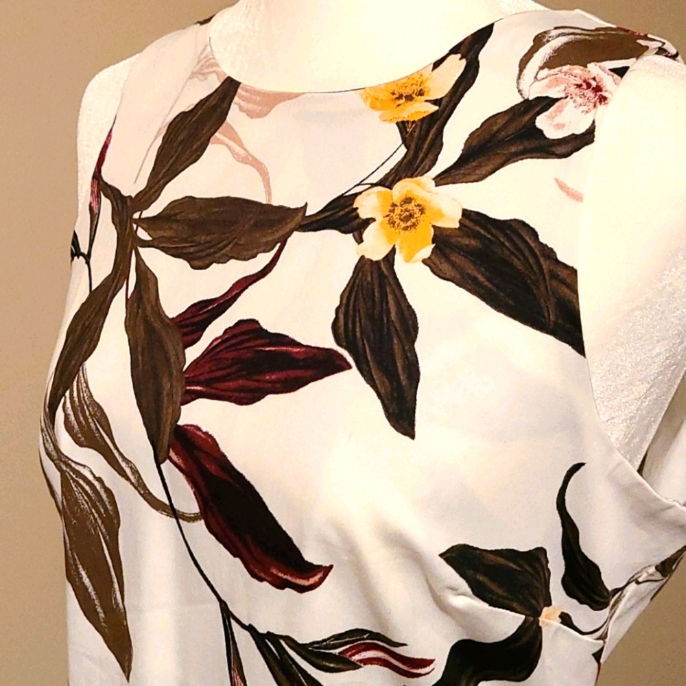 Summer Dress - Picture 4 of 5